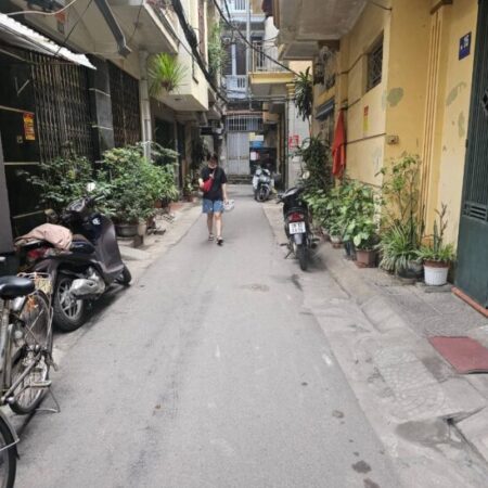 DUY NHẤT 1 CĂN NHÀ MỚI PHỐ VÂN HỒ 3 HAI BÀ TRƯNG NGÕ 3 GÁC, CÁCH Ô TÔ 50M GẦN NHIỀU TIỆN ÍCH