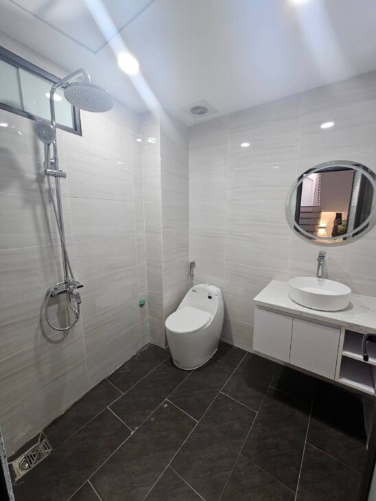 DUY NHẤT 1 CĂN NHÀ MỚI PHỐ VÂN HỒ 3 HAI BÀ TRƯNG NGÕ 3 GÁC, CÁCH Ô TÔ 50M GẦN NHIỀU TIỆN ÍCH