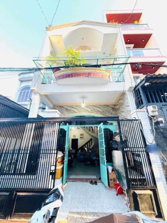 Bán nhà gần Emart Gò Vấp, 80m2 x 2 tầng, hẻm xe hơi vào tận nhà, nhỉnh 6 tỷ