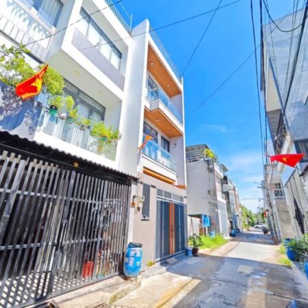 Bán Nhà 1 trệt 1 lửng hẻm xe hơi đường Ngô Chí Quốc, Bình Chiểu, Thủ Đức.