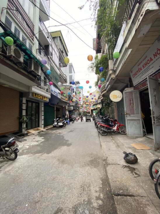 NHÀ ĐẸP MINH KHAI – 5 TẦNG 32M2 THANG MÁY – Ô TÔ ĐỖ CỬA – GIÁ CHỈ NHỈNH 14 TỶ