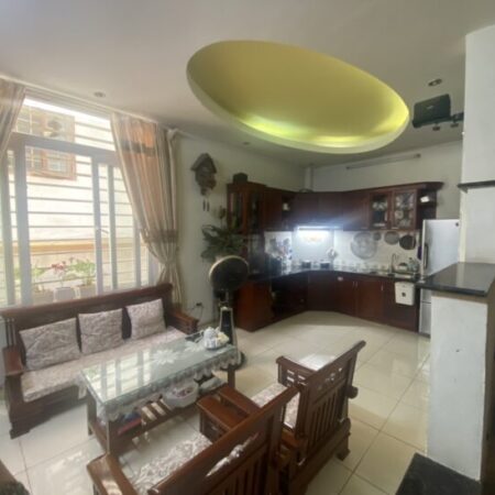 Bán nhà Kim Mã, Ba Đình, 2 thoáng, ngõ thông 35m2, 6 tầng, chỉ 9.5 tỷ