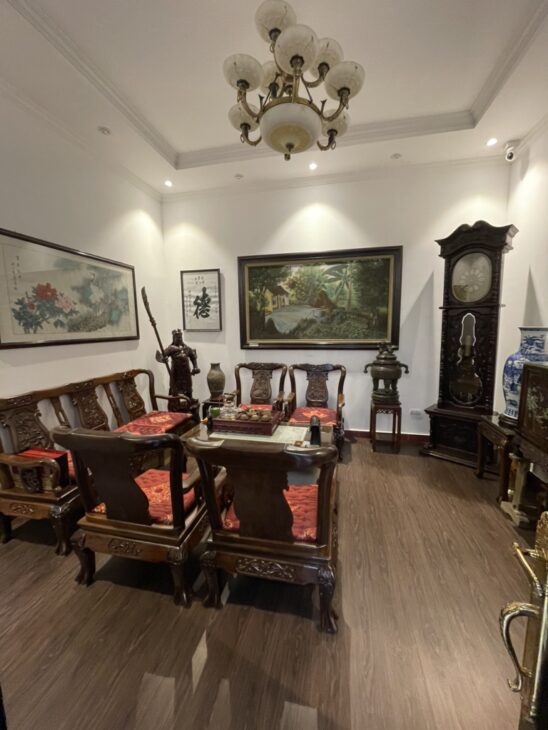 Bán nhà Võng Thị, Tây Hồ, lô góc, ô tô, 88m2, 3 tầng, Mt 8.2m, chỉ 20.9 tỷ