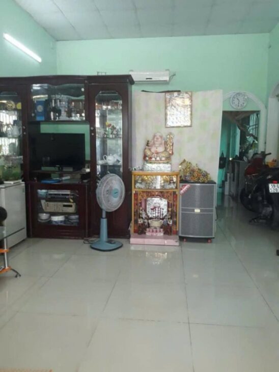 BÁN GẤP NHÀ MẶT TIỀN KDC CƯ BÌNH HƯNG DT: 108M2 ( 6 x 18M), 2PN, 2WC CHỈ 9.6 TỶ