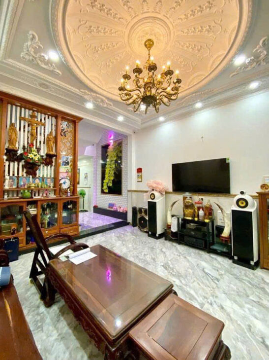 Nhà NGỘP HXT Cống Lở ngang 4.7m 4 tầng đẹp 94m2 KD buôn bán gần chợ nhỉnh 15 tỷ.