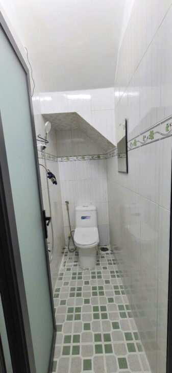 Nhà 4 tầng mới vào ở liền hẻm 157 Dương Bá Trạc P1 Q8