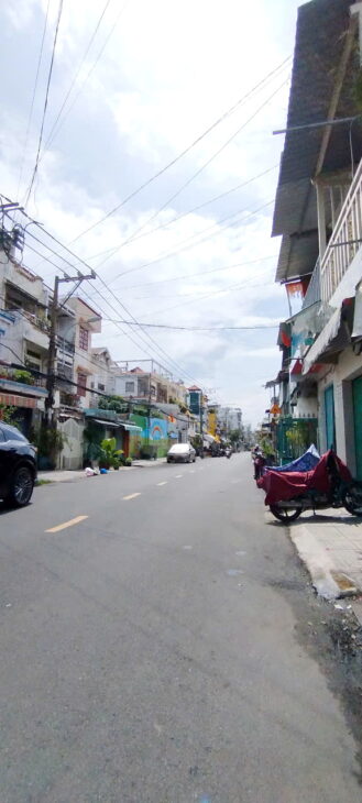 Mặt tiền Nguyễn Duy view sông 3 lầu P12Q8