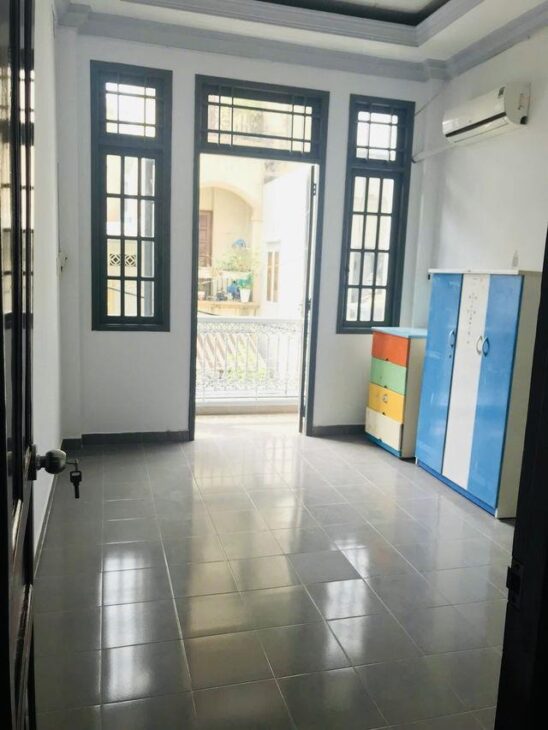 Nhà 5 tầng, HXH Lê Văn Sỹ , 35m2, 4 PN, chỉ 7 tỷ TL