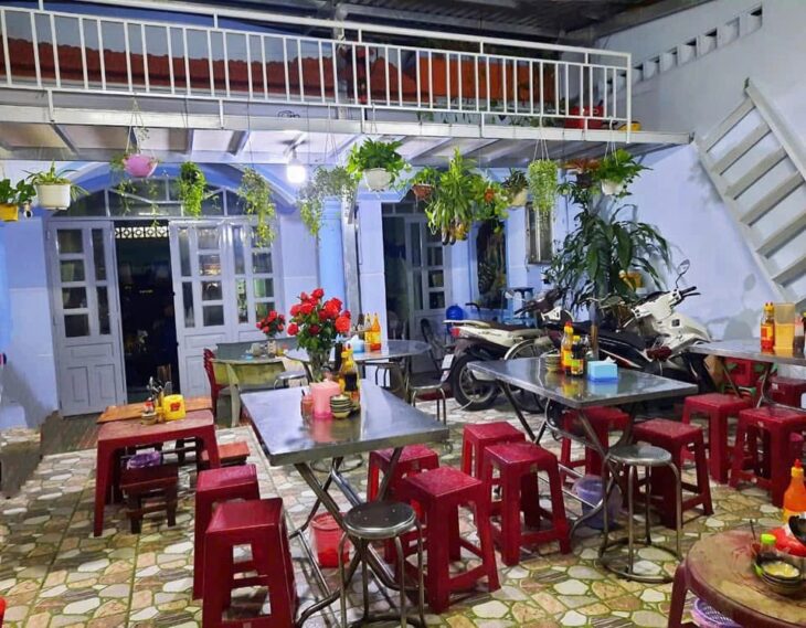 NHÀ MẶT TIỀN ĐƯỜNG NHỰA XE CÔNG TRÁNH – KINH DOANH ĐA NGÀNH NGHỀ – BÁN ĐẤT TẶNG NHÀ -135M2- GIá