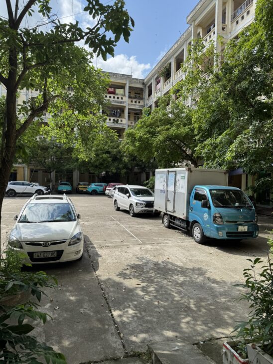 Chính chủ bán nhà tập thể 42m tầng 1 đường Trần Bình Trọng , TP Thái Bình cạnh bến xe TP