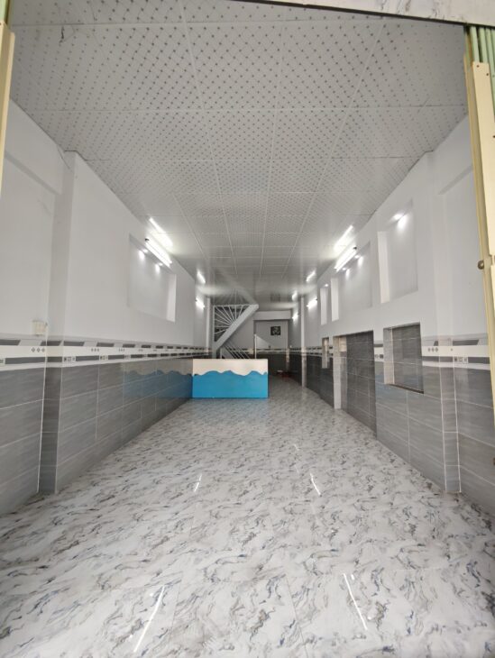 01. Nhà 12 triệu mới đẹp mặt tiền đường Hồ Huỳnh Cương