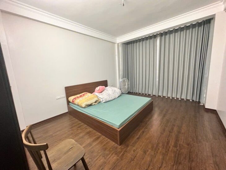 Bán nhà Phố Chùa Hà (Ngõ 260 Cầu Giấy) 42m x 4 Tầng, MT 3.9m 12.5 Tỷ, Mới đẹp