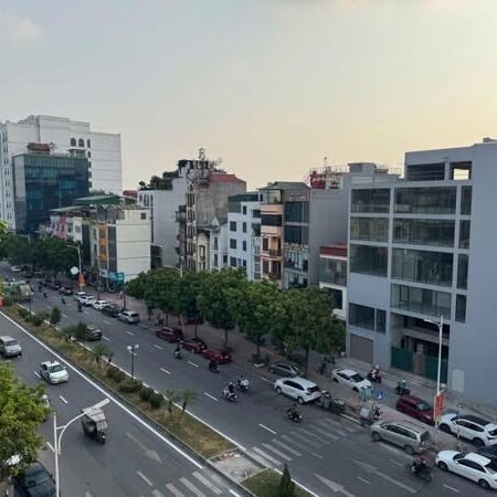 NHÀ ĐẸP GẦN TIME CITY – MINH KHAI – HAI BÀ TRƯNG THOÁNG TRƯỚC SAU – GẦN CHỢ,TRƯỜNG, BỆNH VIỆN.