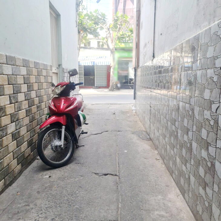 Nhà mới đẹp, vào ở ngay 3lầu/5PN/4WC Hưng Phú P9Q8. Giá 4.18 tỷ TL