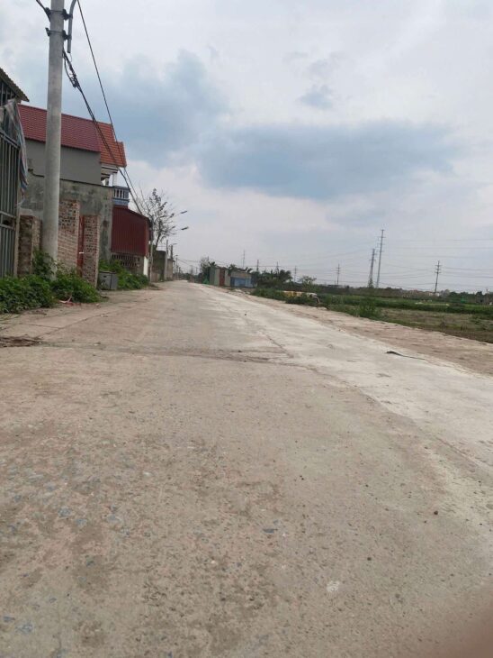 90M BÌA LÀNG TỔ 9 QUANG MINH,GIÁ F0 ĐẦU TƯ 4X TRIỆU,LH EM QUANG CHÍNH CHỦ CHUYÊN KV MÊ LINH