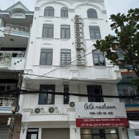 Bán nhà mặt tiền 1 trệt 4 lầu 8x16m giá 35 tỷ Đường Nguyễn Cửu Đàm