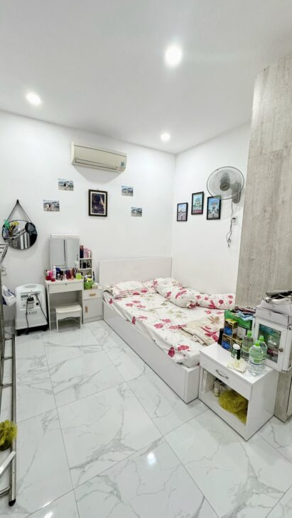 BÁN NHÀ TTTP 3 TẦNG HẺM TỐ HỮU GẦN CHỢ ĐỒNG NAI PHƯỚC HẢI
