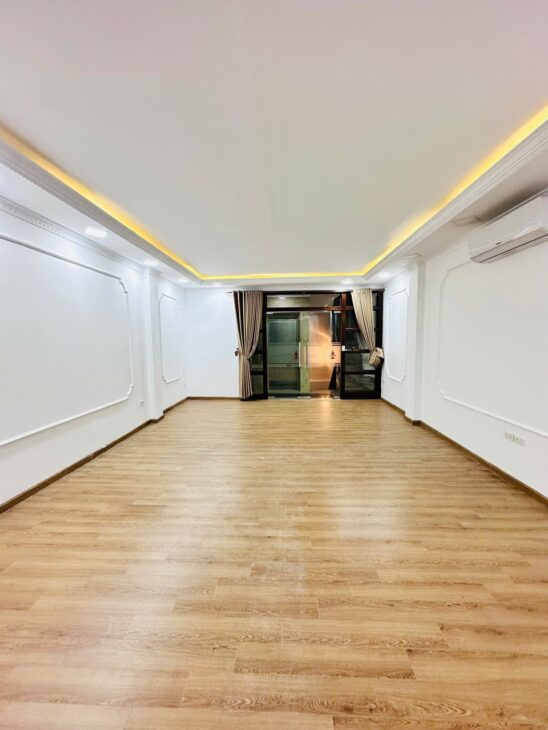 ????Phân lô Ô tô tránh LẠC LONG QUÂN, Cầu Giấy 50m 7T thang máy, 21.5 Tỷ????