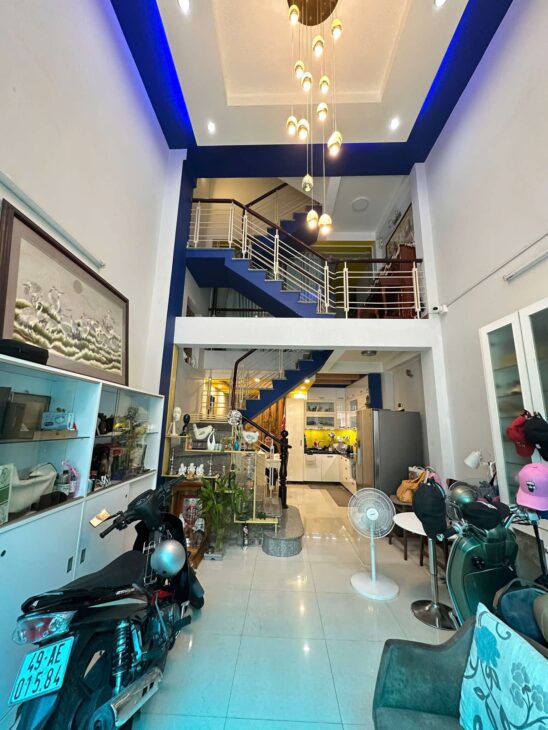 Bán Nhà HXH Võ Oanh (D3 Cũ), 5 Tầng 5 PN Chỉ Hơn 9 Tỷ