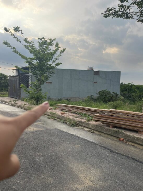 Bán gấp đất ở Bình Minh, 165m2 thổ cư, giá 1,38 tỷ, cách 300m trường Trịnh Hoài Đức, đường nhựa vỉa