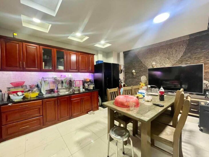 BÁN NHÀ HẺM 71 NGUYỄN TƯ GIẢN, P12 GÒ VẤP – 5 TẦNG – 7 CHDV – HẺM XE HƠI – DÒNG TIỀN 25TR/THÁNG –