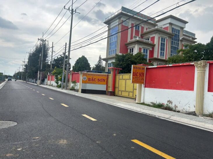 Bán đất mặt tiền 1,1ha Đường Bà Điểm 4