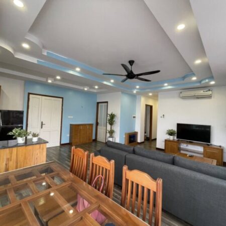 SIÊU VIP-Tòa Apartment (CHDV) Đường Âu Cơ (View Hồ Quảng Bá) 129m,9Tầng,MT 14m 51Tỷ