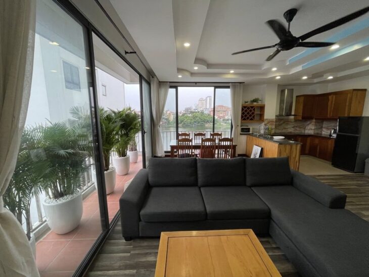 SIÊU VIP-Tòa Apartment (CHDV) Đường Âu Cơ (View Hồ Quảng Bá) 129m,9Tầng,MT 14m 51Tỷ