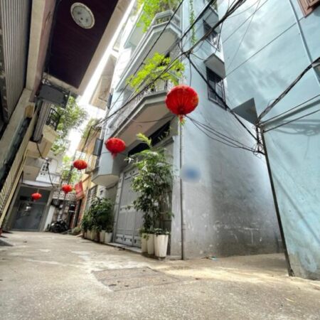 CỰC HIẾM-Nhà Lô Góc Phố Tây Sơn 43m2/ 4Tầng, MT 7m 14.5 tỷ Cách Phố chỉ 10 mét