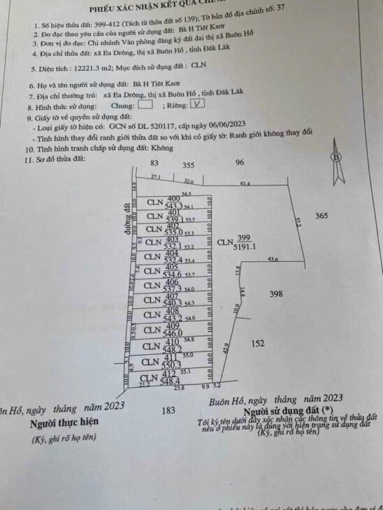 Bán 3.000m2 cạnh đường 29 thị xã Buôn Hồ. Giá; 900tr. Lh 0918.76.9977