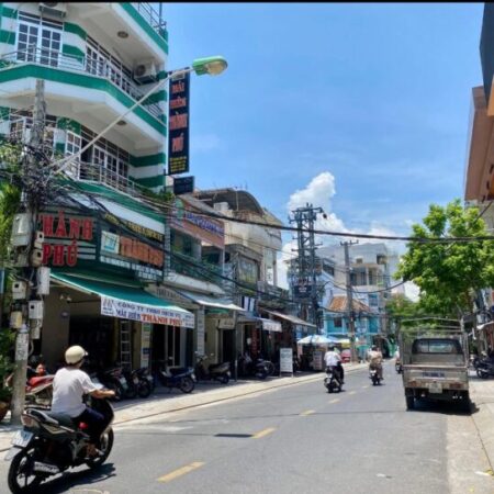 BÁN CĂN GÓC 2 TẦNG 1 TUM MẶT TIỀN ĐƯỜNG HOÀNG VĂN THỤ PHƯƠNG SÀI NHA TRANG