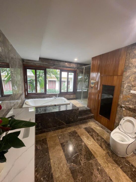 ????????Ô tô tránh, Vài bước ra phố Mạc Thái Tổ-Cầu Giấy 65m 7T thang máy, 34.6 Tỷ