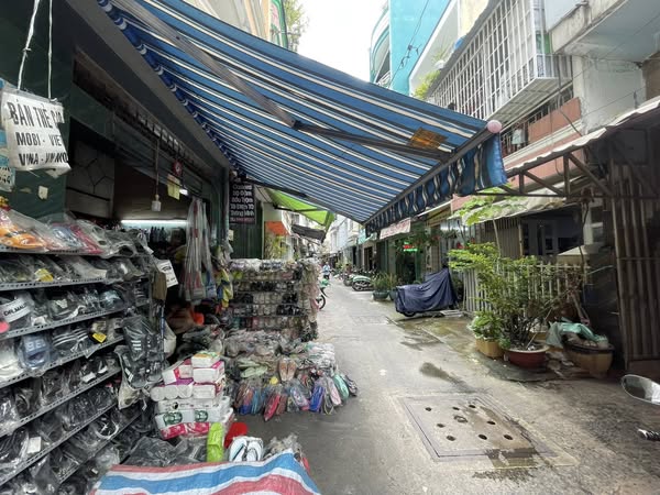 Quận 10 ! MB ĐẸP LẮM ! CHO THUÊ MB KHU CHỢ GIÁ RẺ CHỈ 6,5 tr ! MT HẺM 1/ GẦN MT ĐƯỜNG LÊ HỒNG