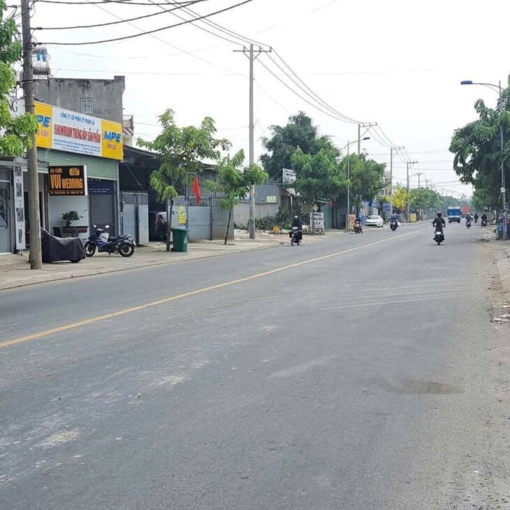 Bán đất mặt tiền 35x90m giá 90 tỷ Đường Dương Công Khi