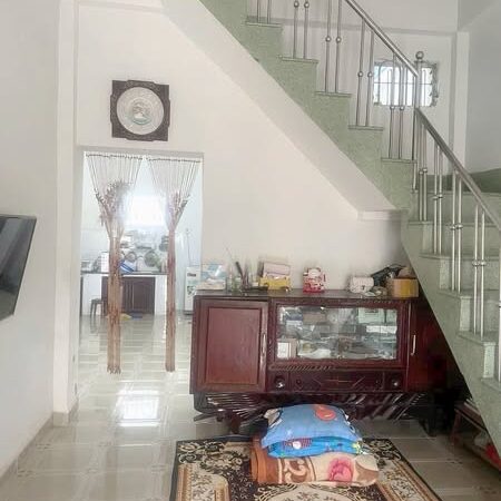 BÁN NHÀ 2 TẦNG ĐƯƠNG 2 Ô TÔ GẦN NHÀ THỜ BA LÀNG GẦN BIỂN VĨNH HOÀ