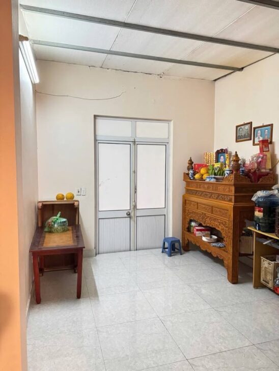 BÁN NHÀ 3 TẦNG, 40M2, NGÕ HOA LÂM, ĐỨC GIANG – LONG BIÊN – GIÁ 5.650 đ- SỔ ĐỎ CHÍNH CHỦ