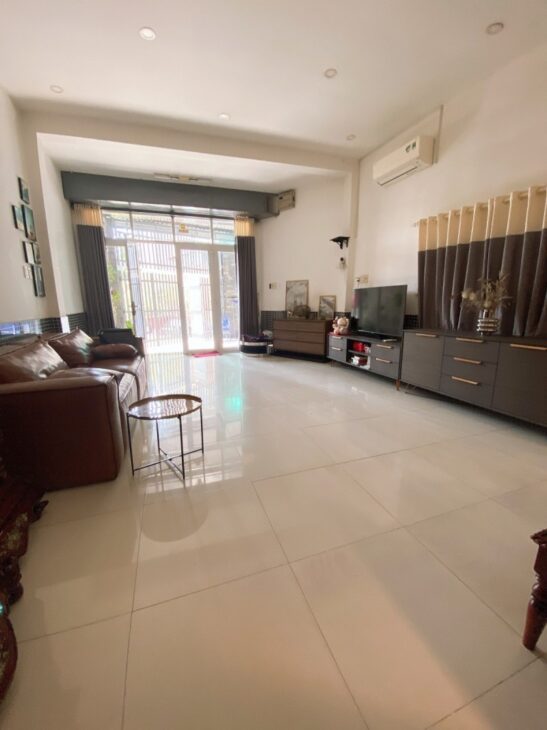 Bán nhà mặt phố Linh Đông, Thủ Đức, 95m², 6.1 tỷ, sổ hồng