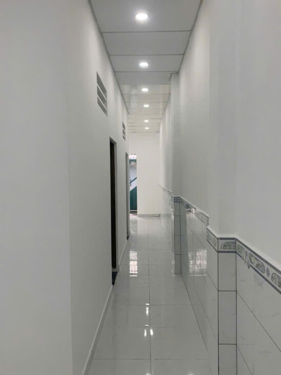 CHỦ GỬI BÁN GẤP 68M2- NGANG 5.8M- HẺM 1 SEC LÃ XUÂN OAI