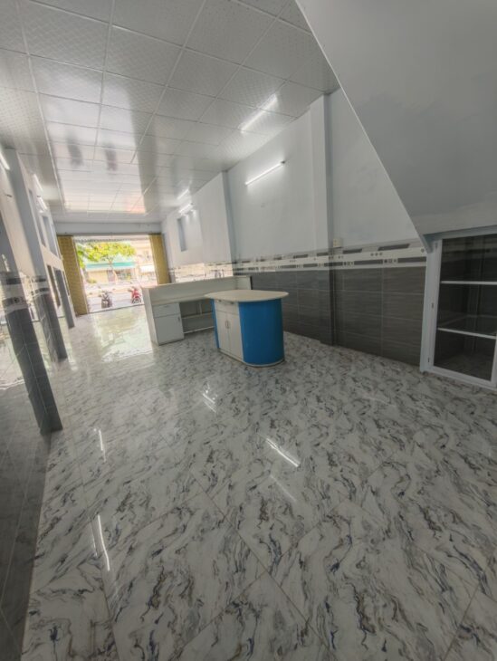 01. Nhà 12 triệu mới đẹp mặt tiền đường Hồ Huỳnh Cương