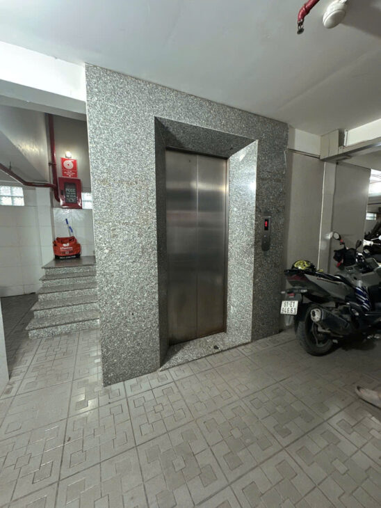 CHDV 4 lầu HXH Nguyễn Thị Định Q.2 ngang 7.5m 310m2 53PN T.máy có hầm TN 200tr chỉ 39 tỷ.