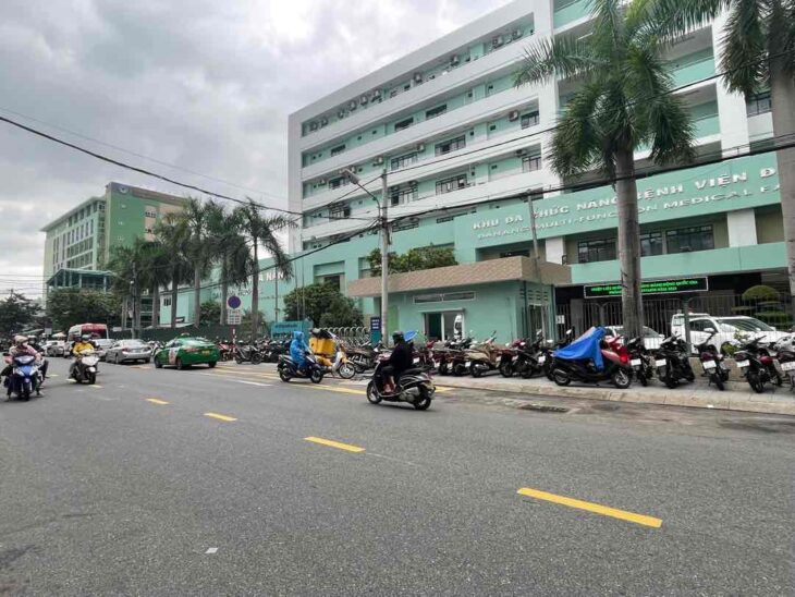 CĂN NÀ 3 TẦNG MẶT TIỀN HẢI PHÒNG ĐOẠN ĐÔNG ĐÚC DÂN CƯ NHẤT