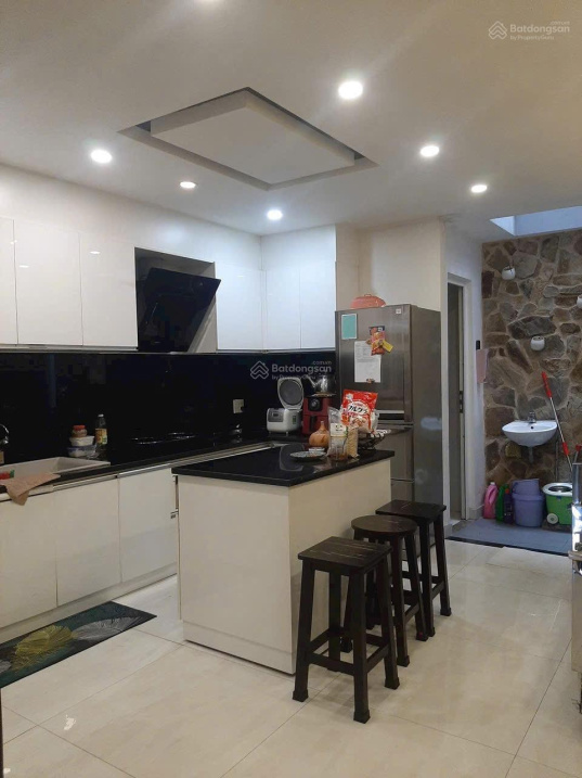 Nhà phố view sông đường số, phường Tân Phong, Q7. 4mx15m, 1trệt 2 lầu. DT sàn 150m2. Giá 12,9tỷ