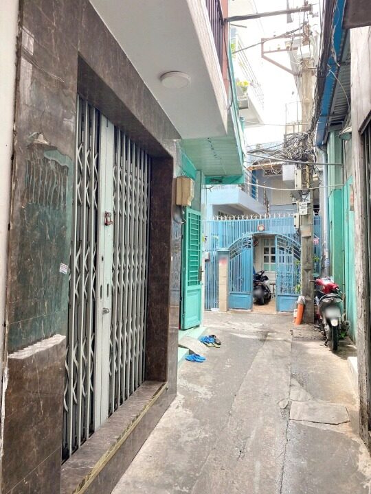 Nhà hẻm 528 Hưng Phú P9Q8, Giá : 2.38 Tỷ (T/L)