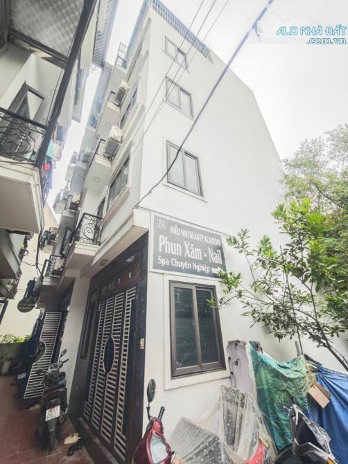 Bán nhà Trịnh Văn Bô, ô tô đỗ cửa, DT 31m2, 5 tầng, giá chỉ 6.8 tỷ