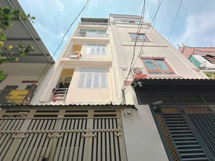 CHDV 16 PHÒNG – CÁCH MT PHẠM VĂN HAI 20M – 5 TẦNG – 80M2. CHỈ 8.X T.Ỷ