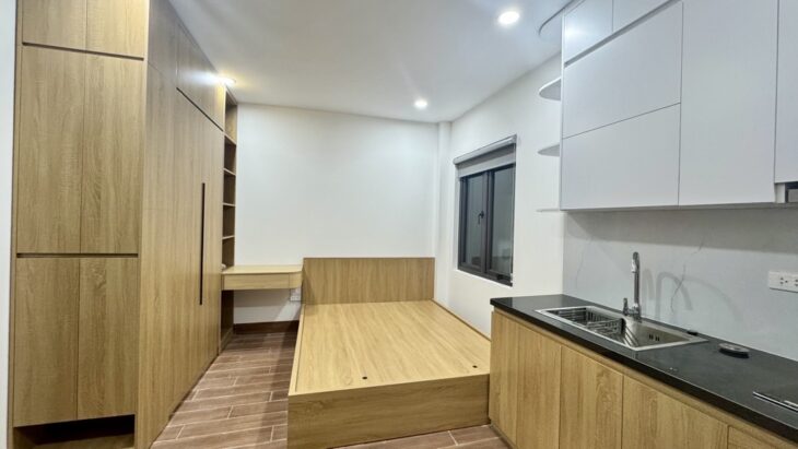 Bán nhà Hoàng Văn Thái, 60m2, 7 tầng, thang máy, 10 phòng cho thuê, full nội thất, 13,55 tỷ.