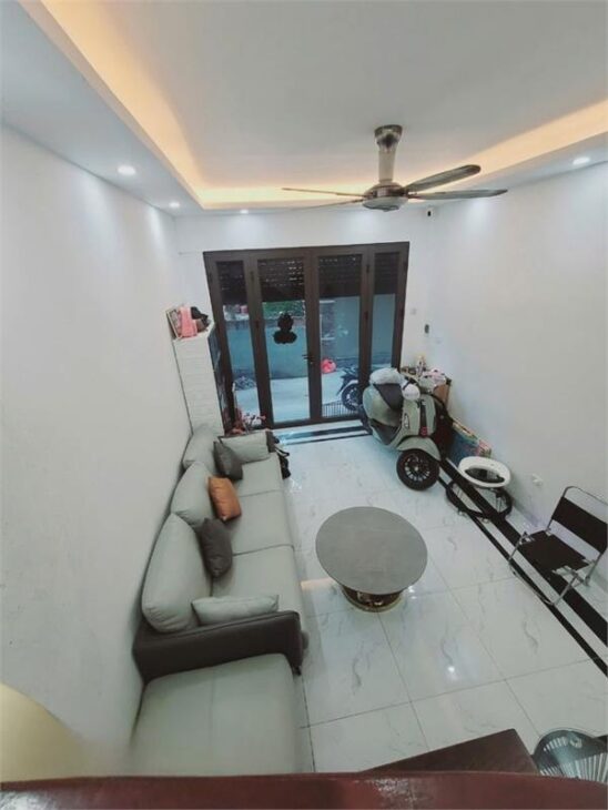 TÔI MUỐN BÁN NHÀ TRÊN PHỐ ĐỒNG NHÂN,HOÀI ĐỨC GIÁ NHỈNH 4 TỈ NGÕ OTO