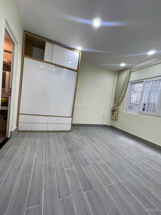Nhà phố view sông đường số, phường Tân Phong, Q7. 4mx15m, 1trệt 2 lầu. DT sàn 150m2. Giá 12,9tỷ