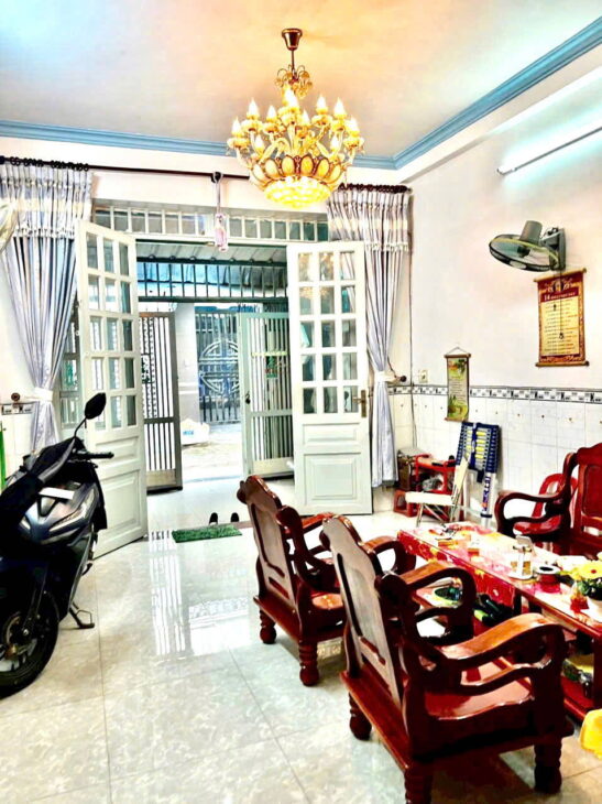 Bán nhà đúc 3.5 tấm, HXH Lê Văn Khương,Quận 12, SHR, 4T85