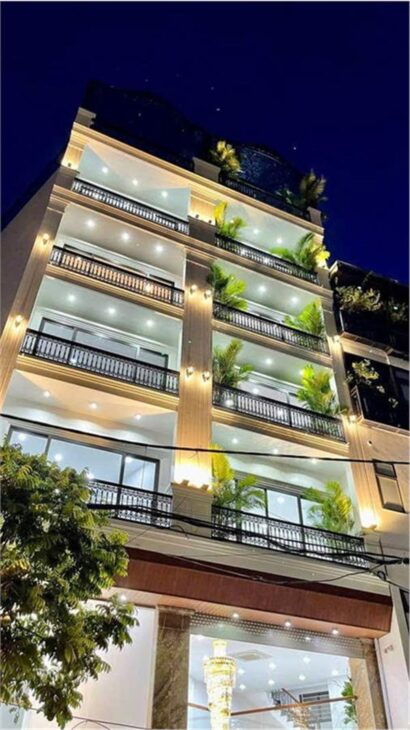 BÁN NHÀ NGÕ GỐC ĐỀ TO NHƯ PHỐ GIÁ 24,5 TỈ DỌN VÀO Ở NGAY